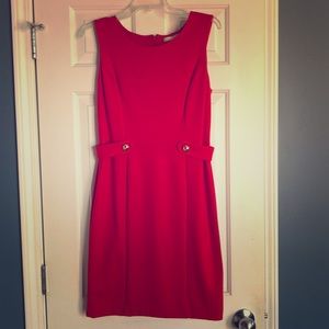 Sleeveless red dress